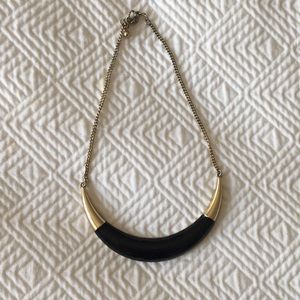 Black horseshoe necklace